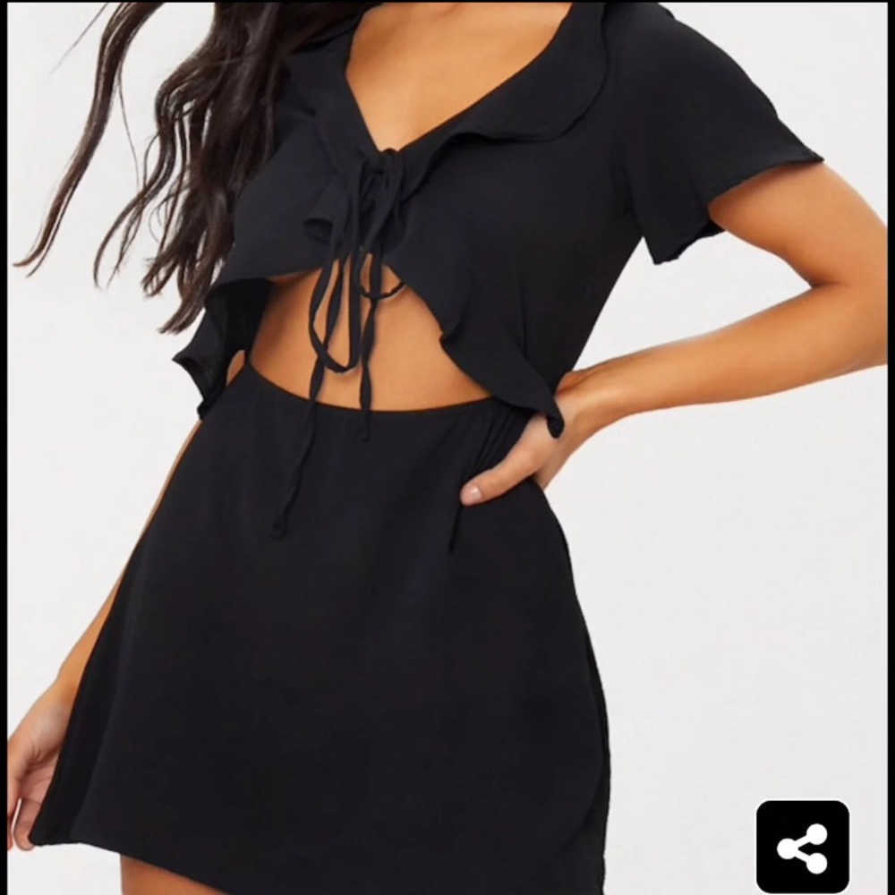 Pretty Little Thing Black Dress